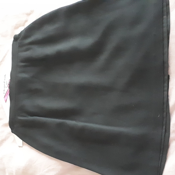 Women's Set - Picture 11 of 13